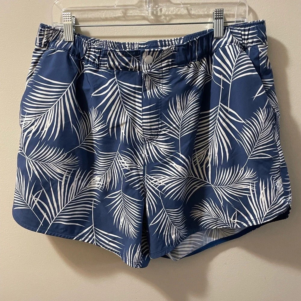 Chubbies Men's Swim Shorts XL Blue White Palms Tropical Button Lined‎